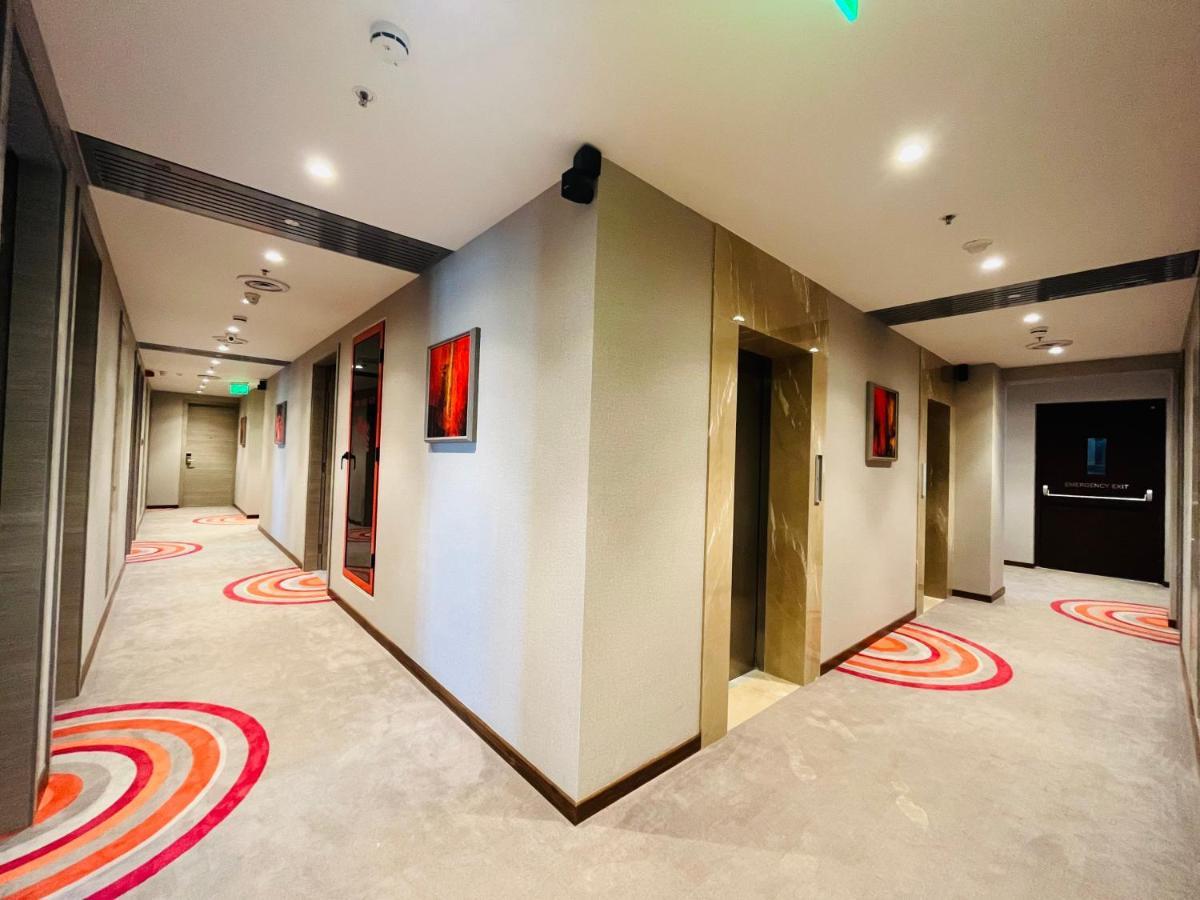 Ginger Mumbai, Goregaon エクステリア 写真